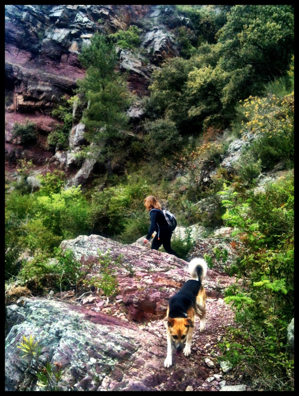 Gurtell y Natalia en Espadan, Castellón. Hecho con iPhone 3GS © mateoht 1990-2013 - http://lafotodeldia.net
