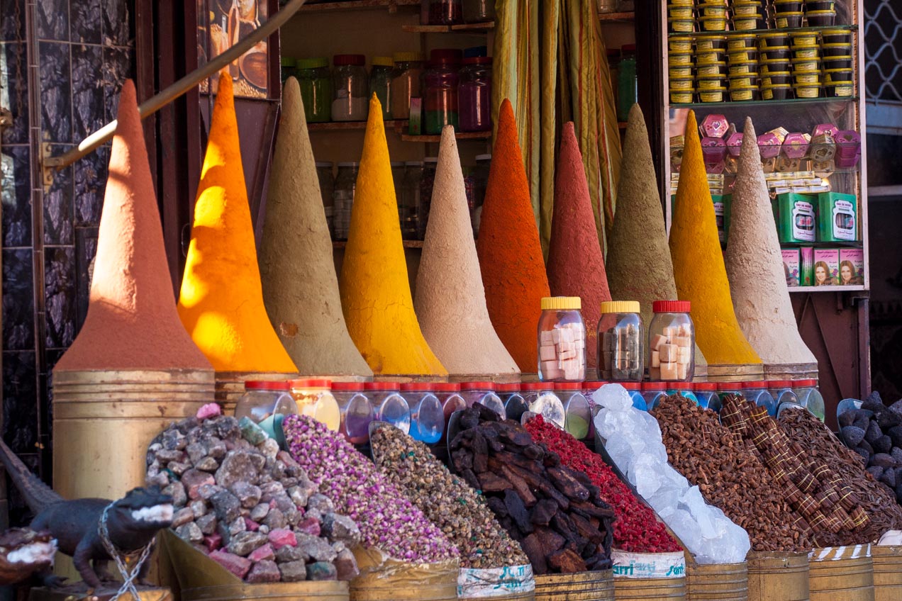 Especias en el mercado de Marrakech, Marruecos. © mateoht 1990-2013 - http://lafotodeldia.net