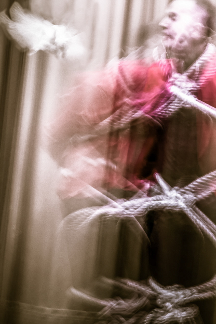 Espectáculo de magia en la Sociedad Musical Santa Cecilia de Alcasser. © mateoht 1990-2013 - http://lafotodeldia.net