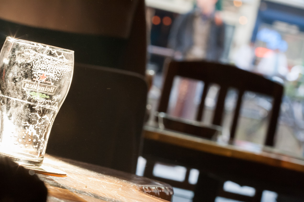 Interior de un bar en Amsterdam. © mateoht 1990-2013 - http://lafotodeldia.net