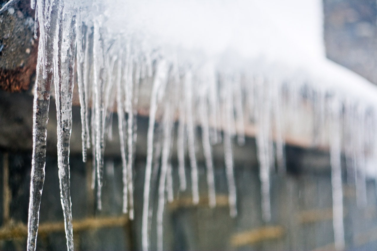 Hielo en un refugio de Pirineos. © mateoht 1990-2013 - http://lafotodeldia.net
