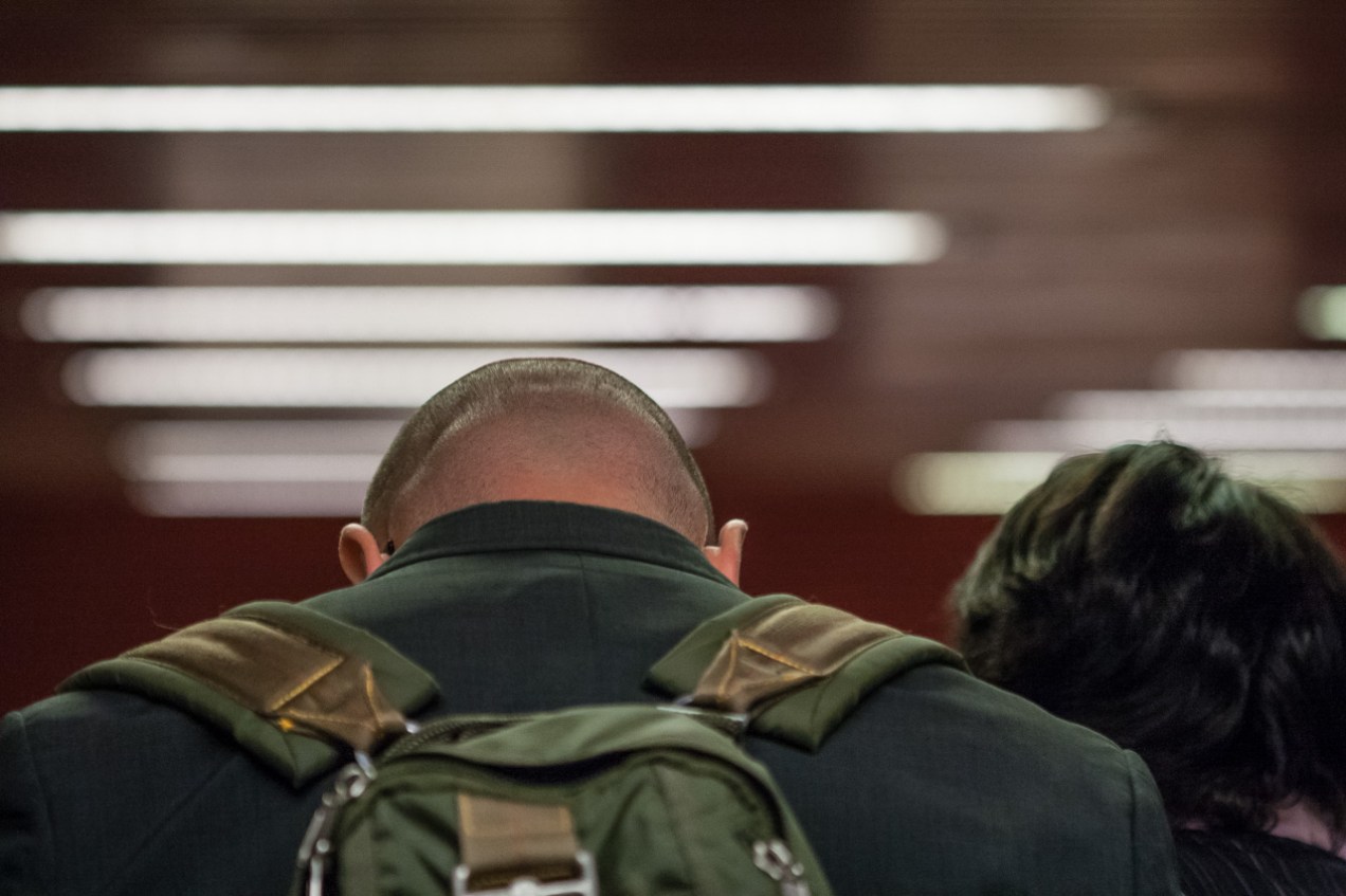 Joven en el metro de Milán, Italia. © mateoht 1990-2013 - http://lafotodeldia.net